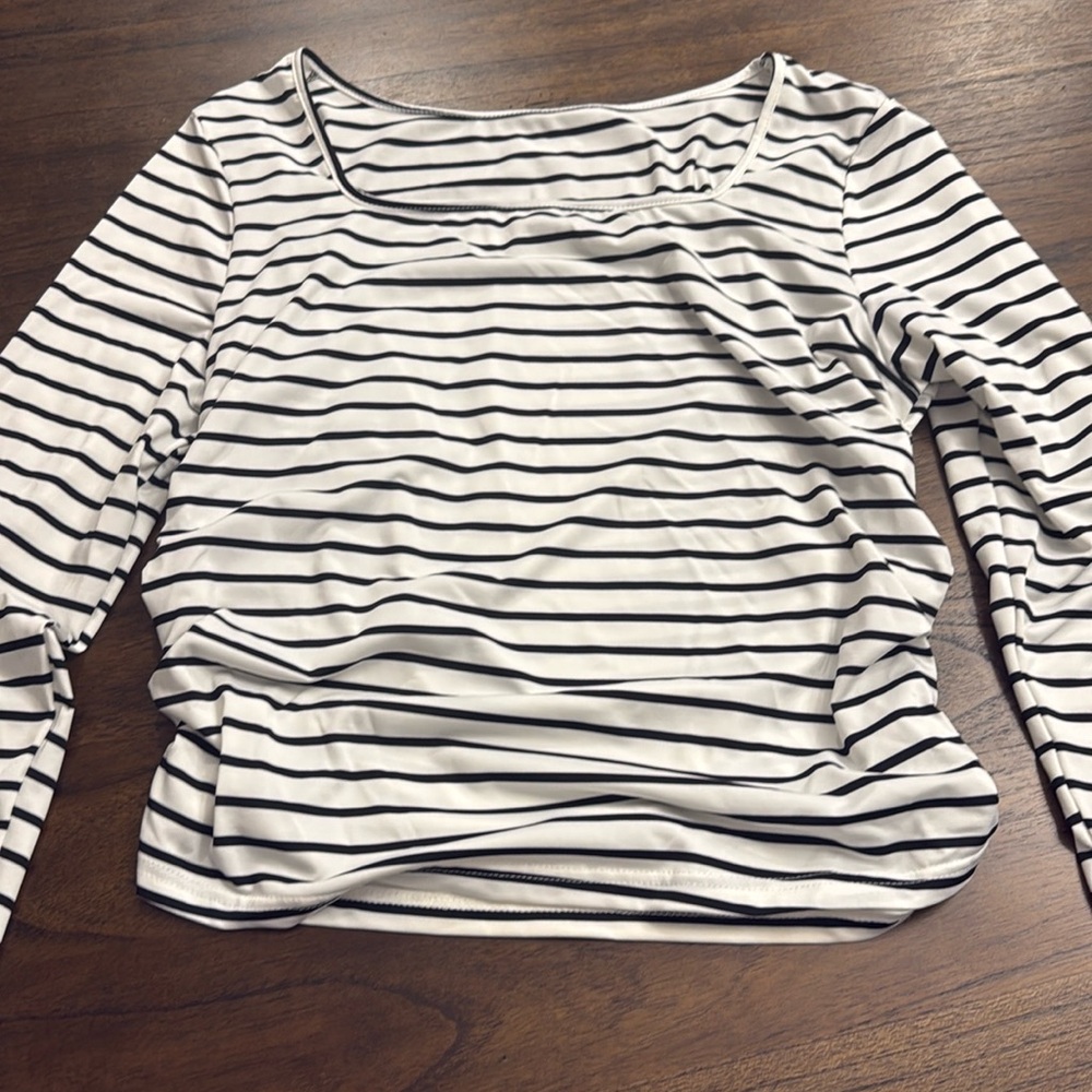 Long sleeve striped tee 3X(18)